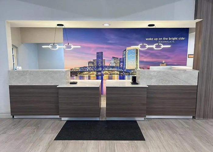 La Quinta By Wyndham Jacksonville Butler Blvd